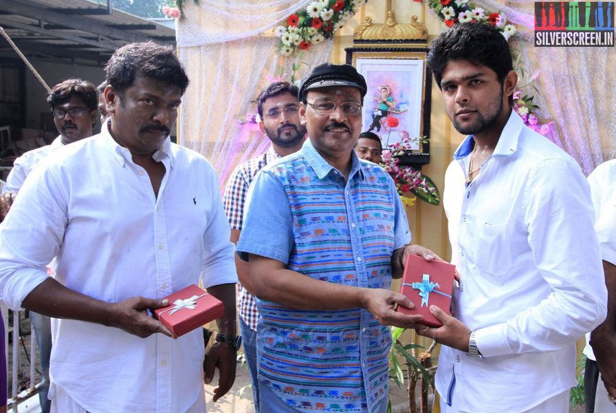 Director K Bhagyaraj and R Parthiepan at the Kathai Thiraikathai Vasanam Iyakkam Movie Pooja and Launch