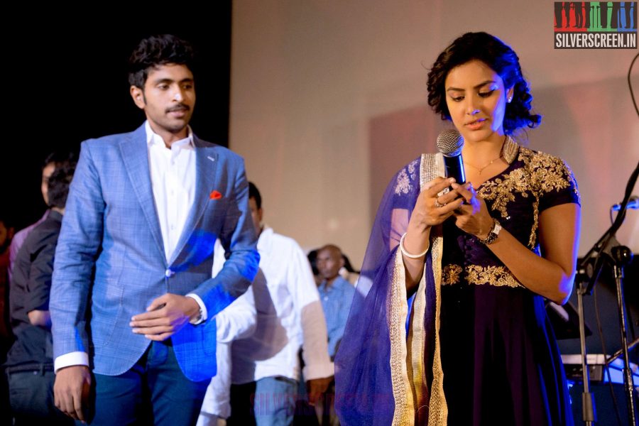 Arima Nambi Audio Launch with Vikram Prabhu and Priya Anand