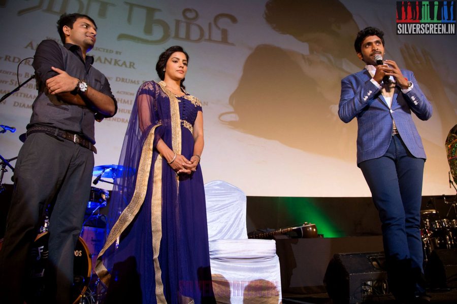 Arima Nambi Audio Launch with Vikram Prabhu and Priya Anand