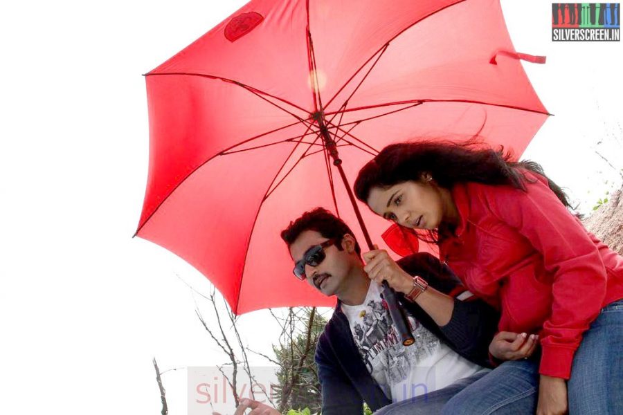 Athithi Movie Stills Starring Actor Nandha and Actress Ananya
