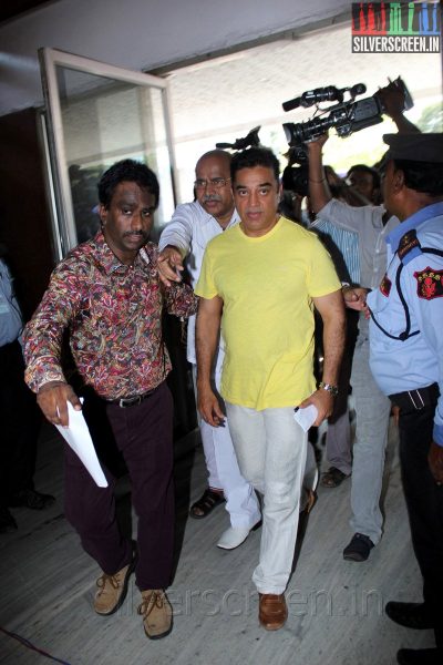 Kamal Haasan casting his vote in the Film Chamber Elections