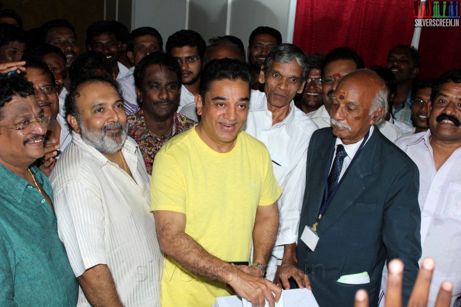 Kamal Haasan casting his vote in the Film Chamber Elections