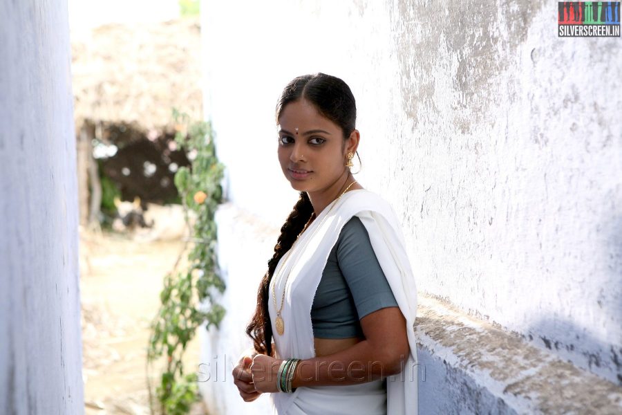 Actress Nandita in Mundaasupatti Movie Stills
