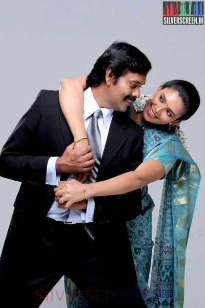 Actress Ishara and Milaga Natraj aka Natarajan Subramaniam in Sathuranga Vettai Movie Stills