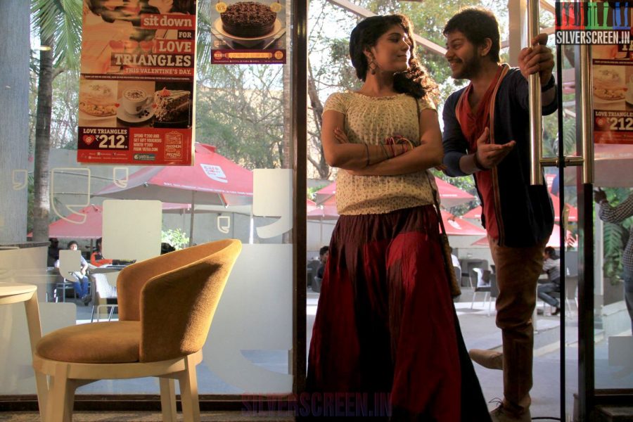 Samyuktha Hornad and Tejas in Un Samayal Arayil Movie Stills