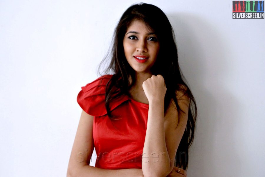 Actress Akhila Kishore looking casually hot at the Kathai Thiraikathai Vasanam Iyakkam Press Meet