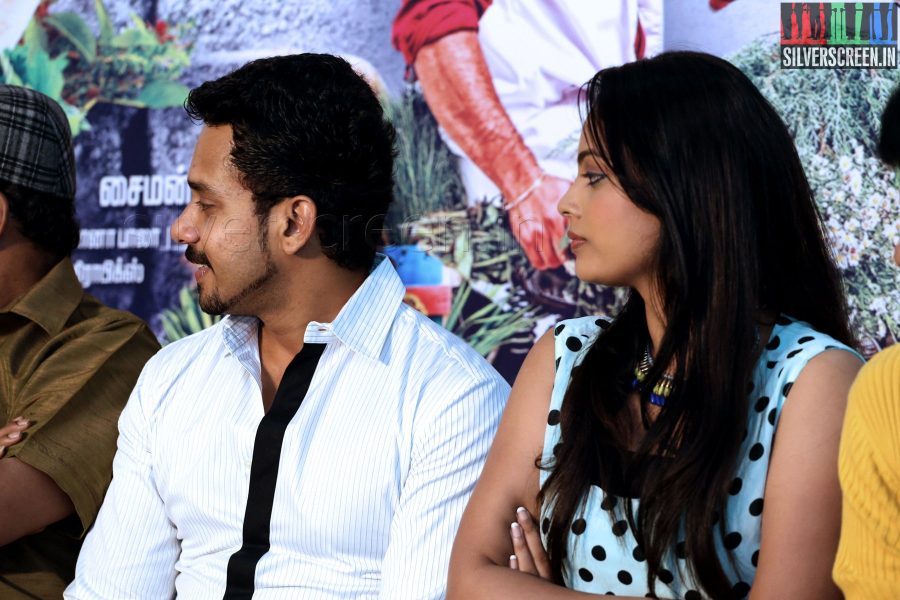 Actor Bharath and Actress Nandita at the Aindhaam Thalaimurai Sidha Vaidhiya Sigamani Press Meet