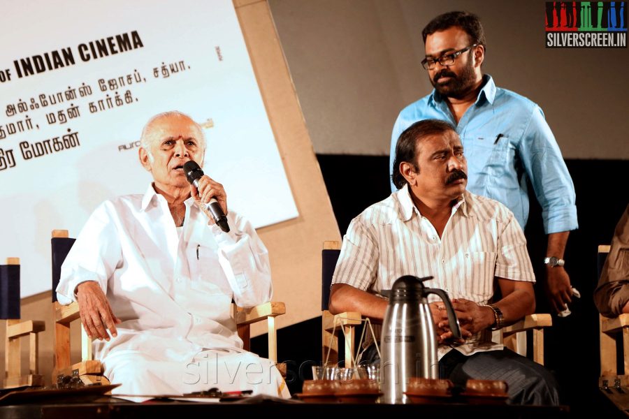 K Bhagyaraj; Karu Pazhaniappan; RV Udhaya Kumar at the Kathai Thiraikathai Vasanam Iyakkam Audio Launch