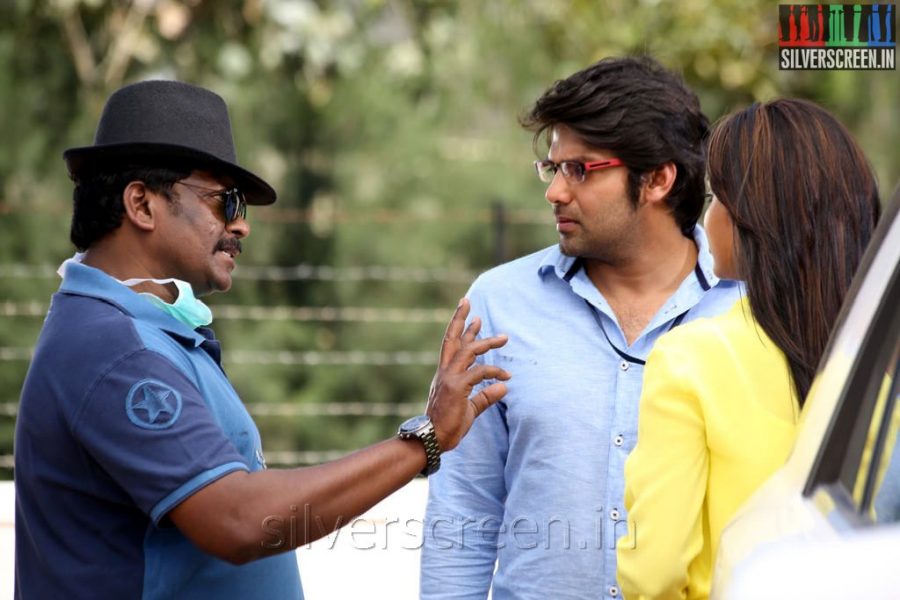 Actress Amala Paul, R Parthiepan and Arya in Kathai Thiraikathai Vasanam Iyakkam Movie Stills