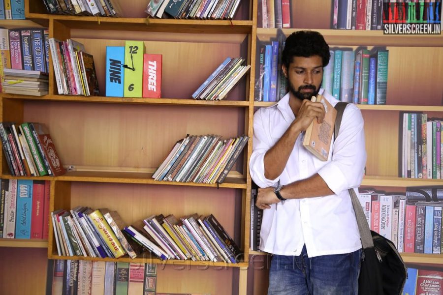 Actor Santhosh in Kathai Thiraikathai Vasanam Iyakkam Movie Stills