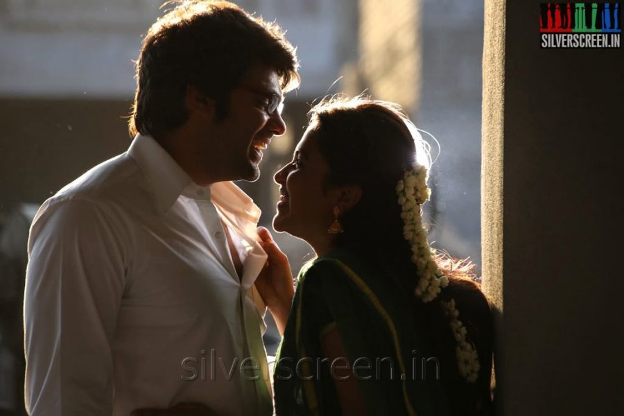 Actress Amala Paul and Arya in Kathai Thiraikathai Vasanam Iyakkam Movie Stills