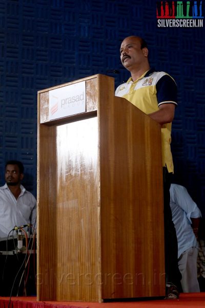 Actor Kadhal Saravanan at the Manjapai Press Meet