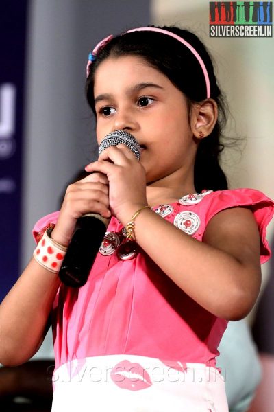 Child Actress Yuvina Parthavi at the Manjapai Press Meet