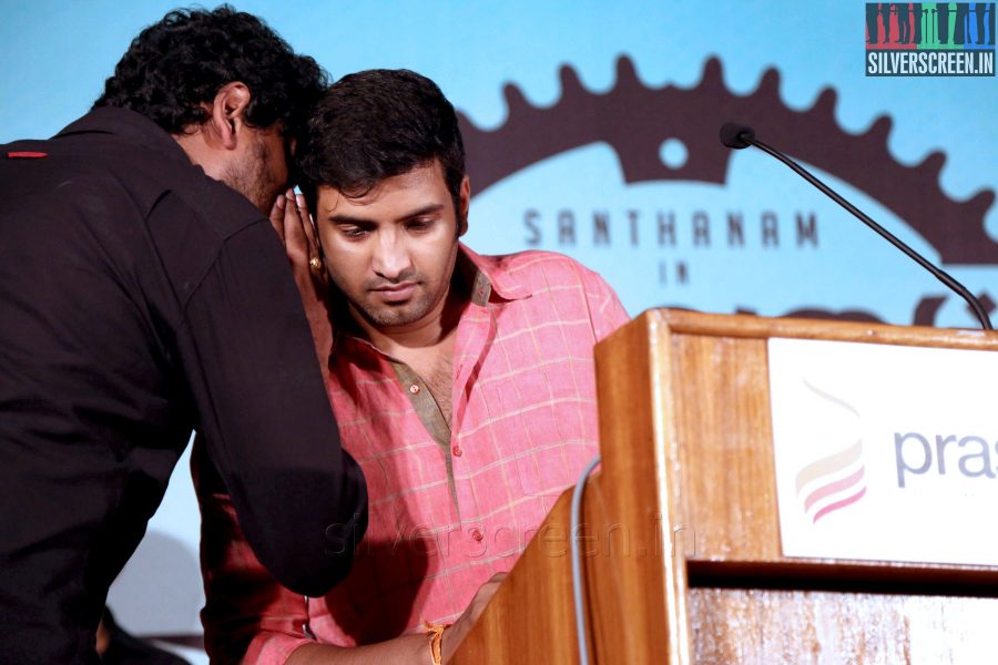 Comedian Actor Santhanam at the Vallavanukku Pullum Aayudham Thanksgiving-Success Meet