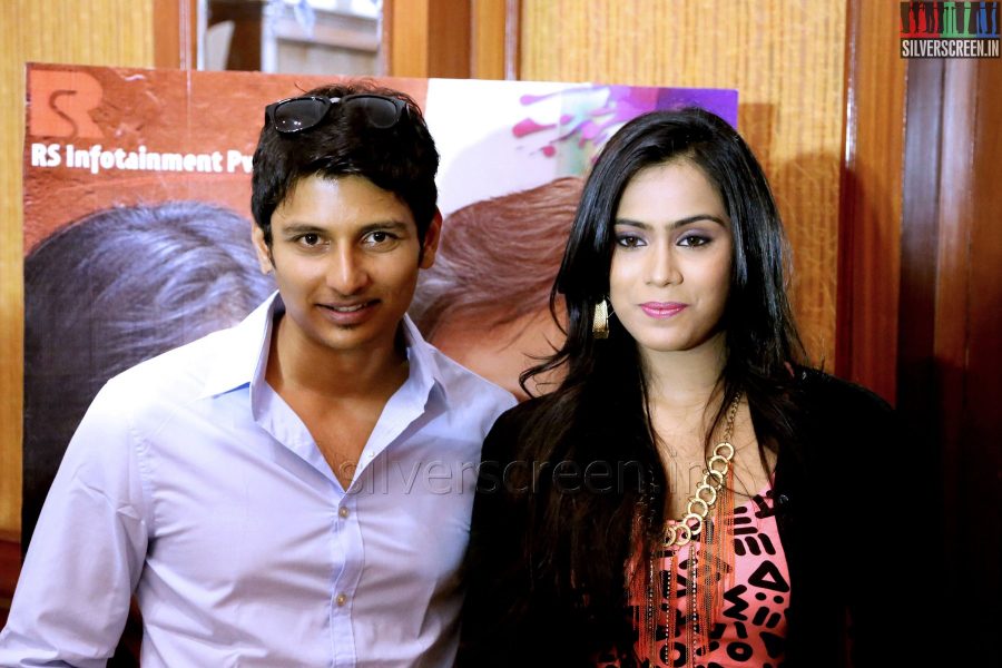 Actor Jiiva and Actress Thulasi Nair at the Yaan Press Meet