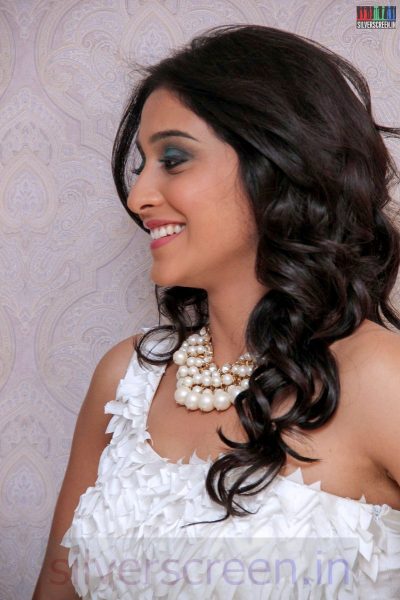 Acterss Regina Cassandra launched Essensuals