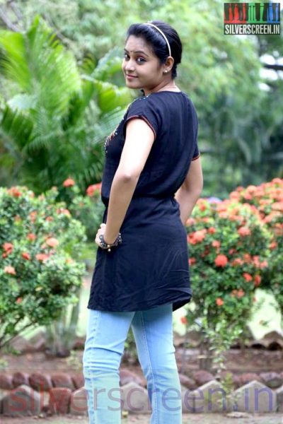 Actress Arundhathi at the Netru Indru Movie Press Show