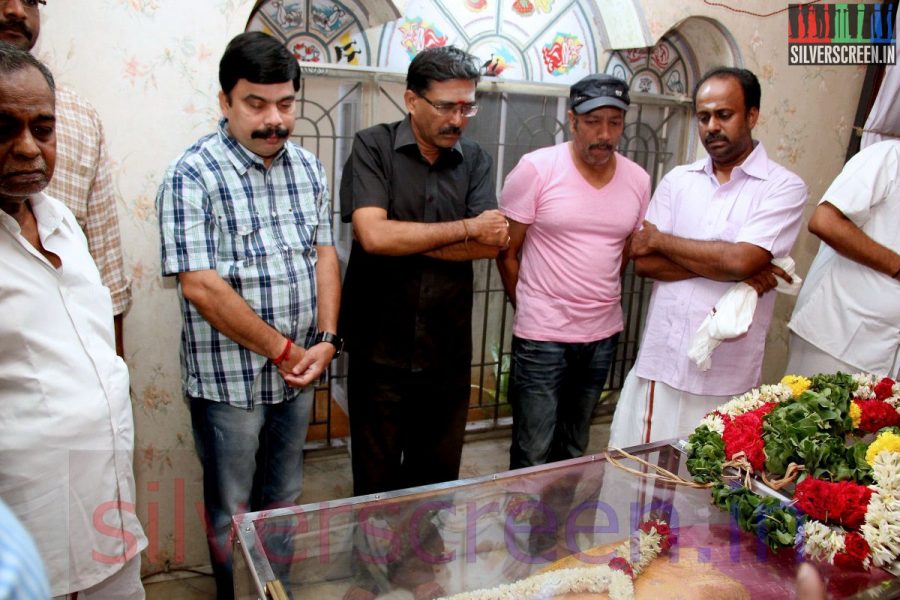 Actor Powerstar Srinivasan at Director Ramanarayanan's Funeral