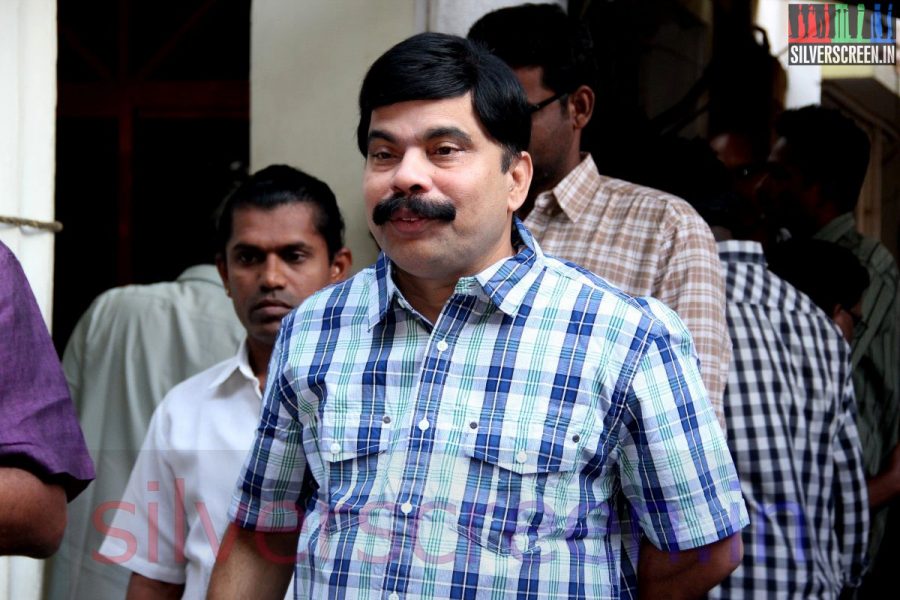 Actor Powerstar Srinivasan at Director Ramanarayanan's Funeral