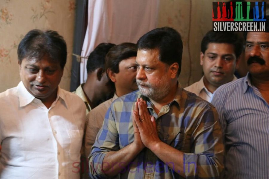 Actor Jayaprakash at Director Ramanarayanan's Funeral