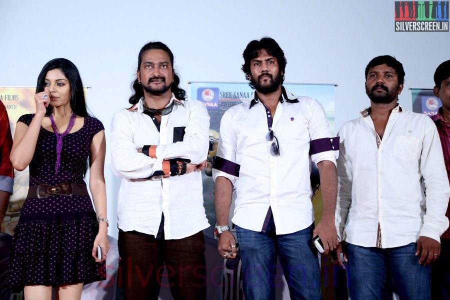 Actor Pavan Jiy, Actress Sanam Shetty and Cinematigrapher UK Senthil Kumar at the Vilaasam Press Meet