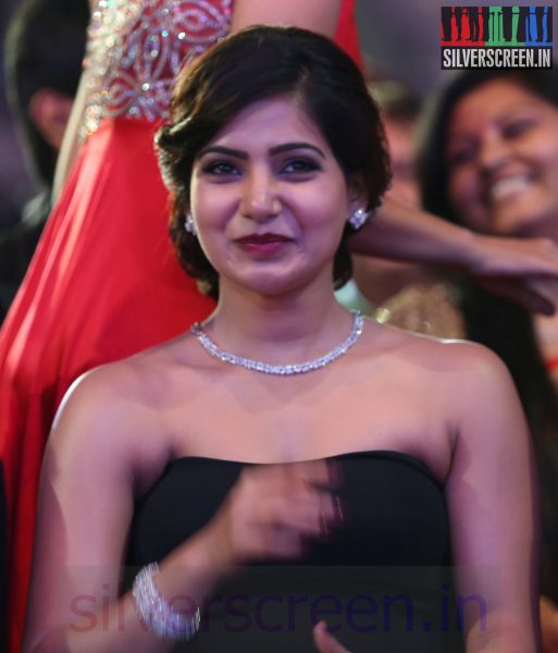 Actress Samanth at 61st Filmfare Awards 2014