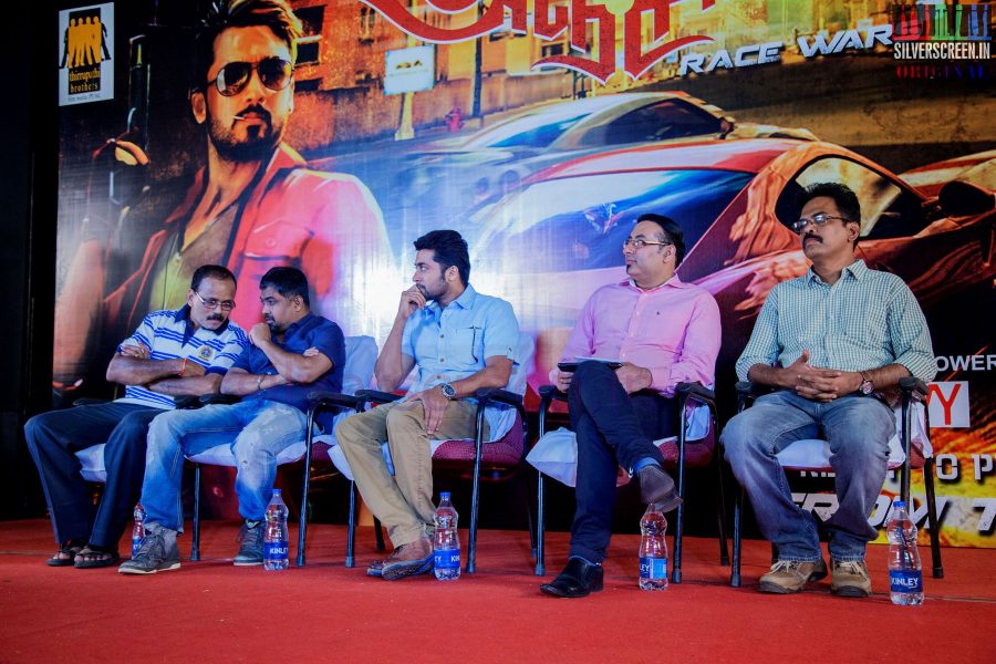 Actor Suriya, Director N Lingusamy, Producer G Dhananjayan and Screenplay Writter Brinda Sarathy at Anjaan Race Wars Game Launch Stills