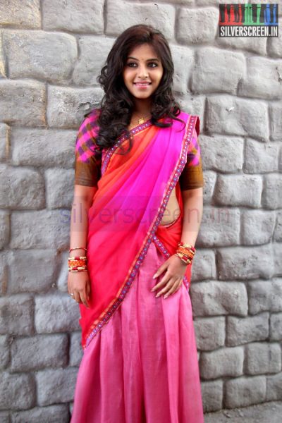 Actress Anjali at Lakshmi Movie Makers Production No.27 (Or Jayam Ravi Suraj Untitled Film)