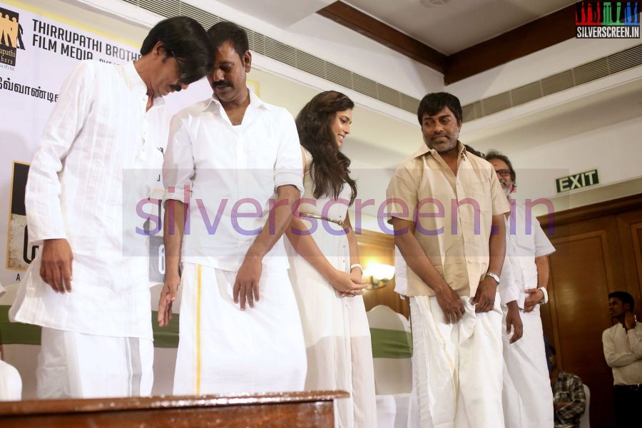 Actor Natarajan Subramaniam (Or Milaga Nataraj Or Natty), Manobala and Actress Ishara at Sathuranga Vettai Press Meet