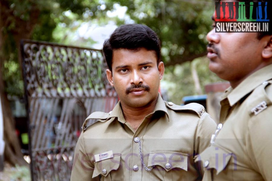 Actor Attakathi Dinesh and Actress Iyshwarya Rajesh in Thirudan Police Movie Stills