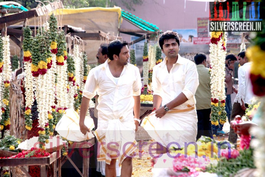 Actor Silambarasan (Or STR Or Simbu) and Santhanam Hansika in Vaalu Stills