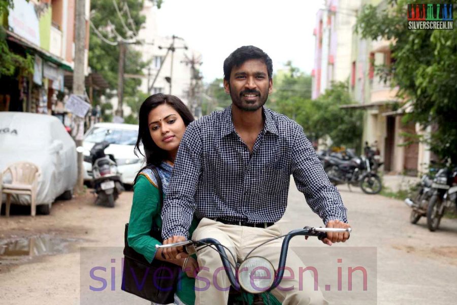 Actor Dhanush and Amala Paul in Velaiyilla Pattathari or VIP