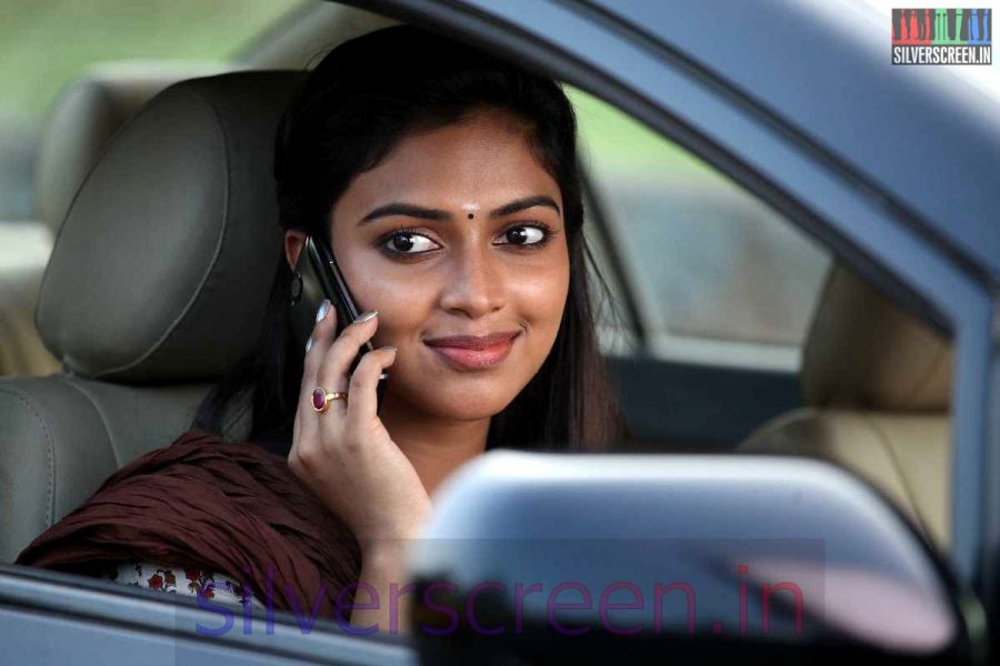 Actress Amala Paul in Velaiyilla Pattathari or VIP