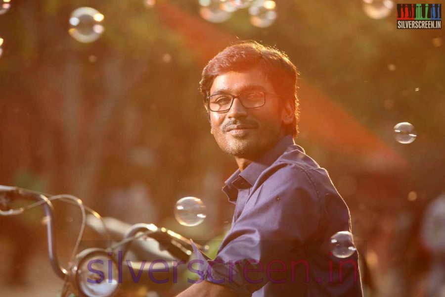 Actor Dhanush in Velaiyilla Pattathari or VIP