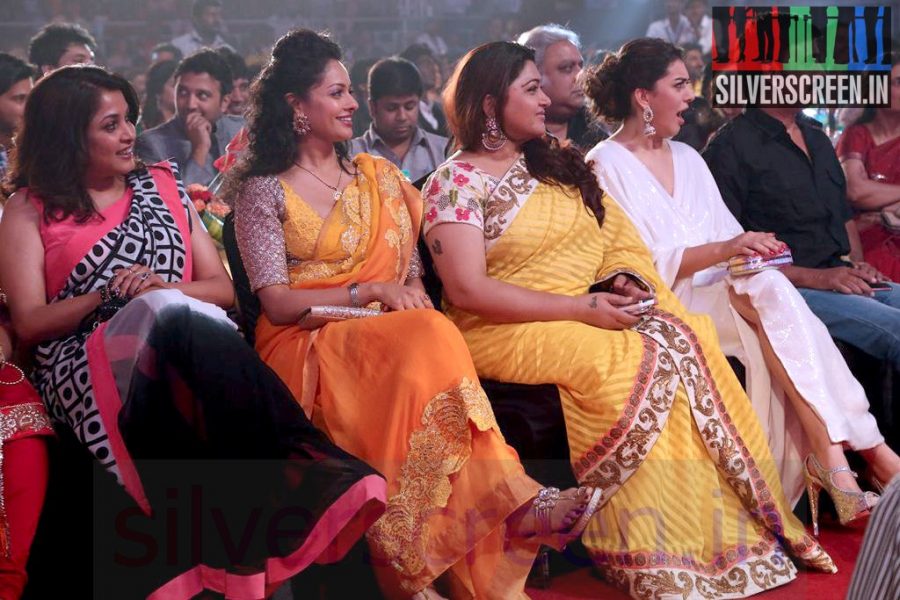 Actress Hansika Motwani, Kushboo and Ramya Krishnan at Vijay Awards 2014 Event