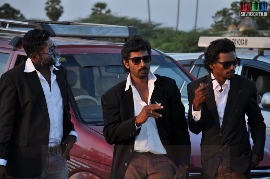 Actor Sendrayan in Vishayam Veliya Theriyakoodathu Movie Stills
