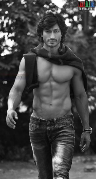 Actor Vidyut Jamwal Photoshoot