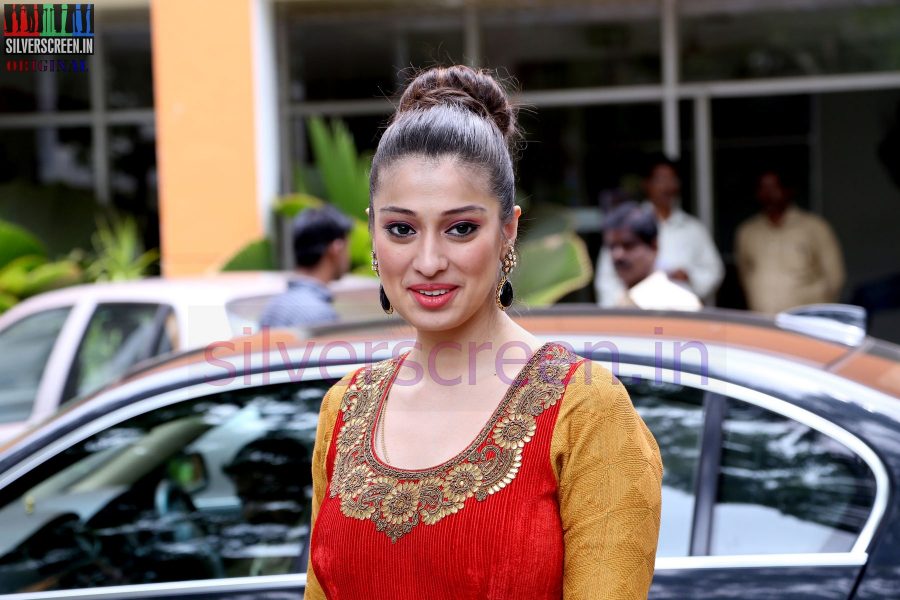 Actress Raai Laxmi at Irumbu Kuthirai Press Meet HQ Stills