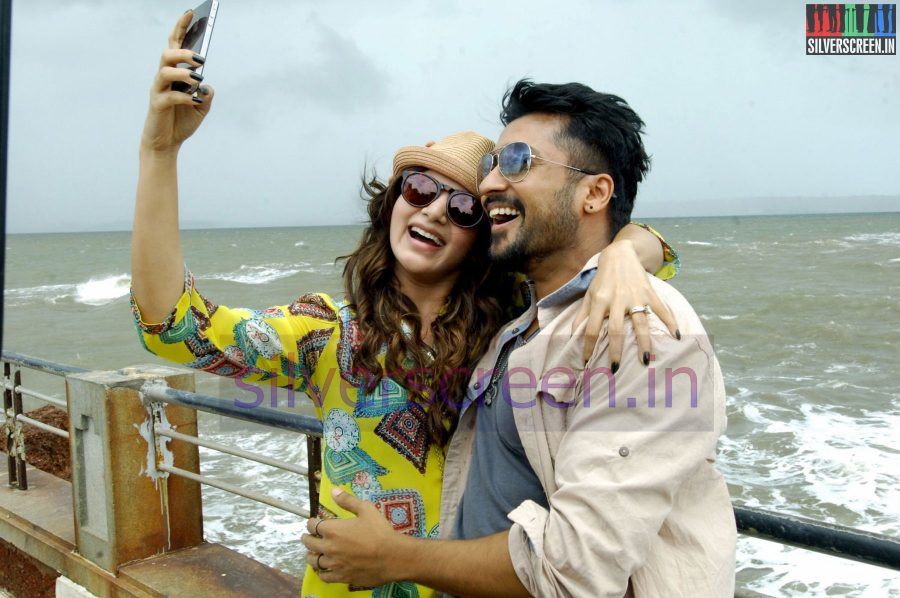 Actor Suriya and Samantha in Anjaan Movie Stillls