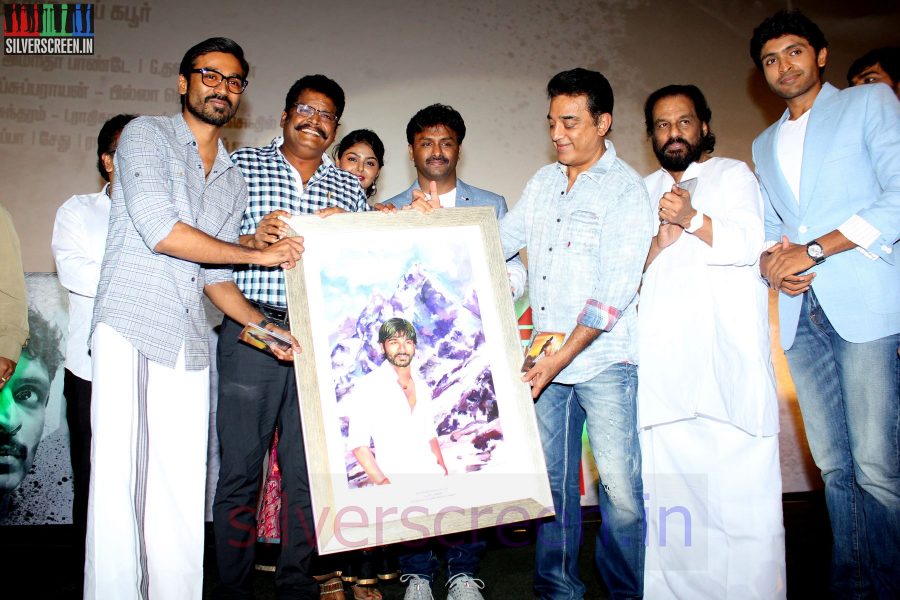 ap-shreethar-paintings-at-sigaram-thodu-audio-launch-event-stills-003