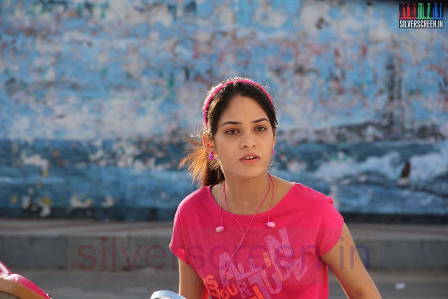 Actress Sanea Sheik in Kadai Enn 6 Movie Stills