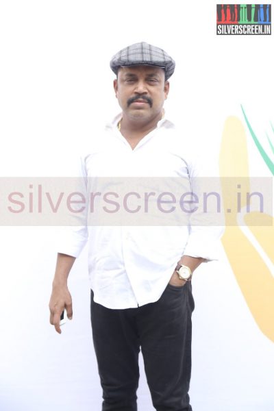 national-flag-hosting-function-by-r-parthiban-lawrence-raghavendra-stills-013