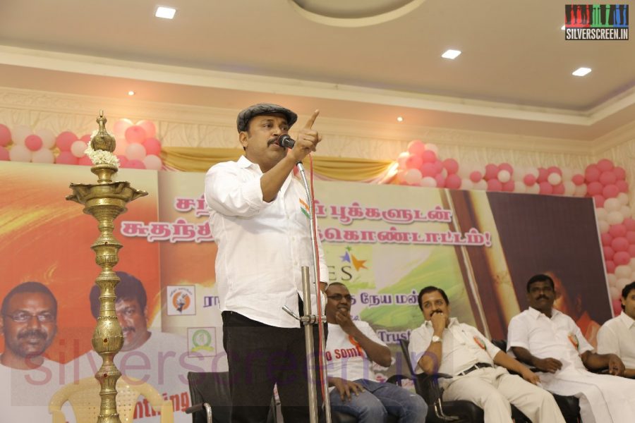 national-flag-hosting-function-by-r-parthiban-lawrence-raghavendra-stills-044