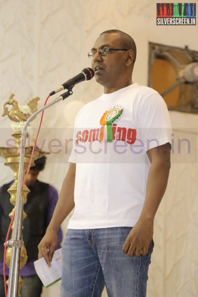 national-flag-hosting-function-by-r-parthiban-lawrence-raghavendra-stills-051