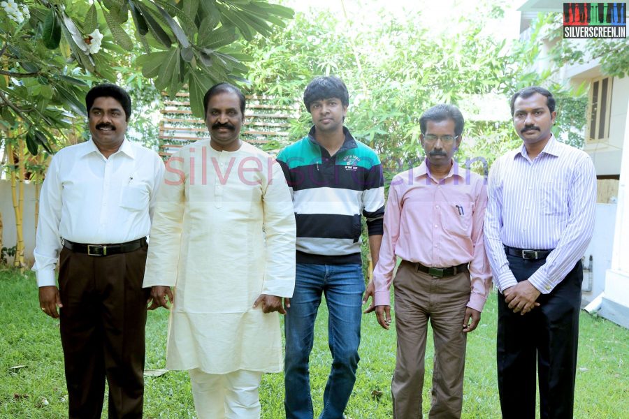 vairamuthu-third-world-war-award-malaysia-press-meet-stills-008