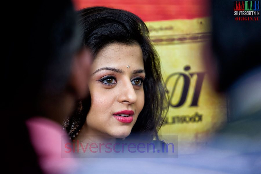 Actress Vedhika at the Kaaviya Thalaivan Press Meet HQ Photos (Photo:Sriram Narasimhan)