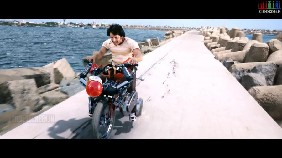 I Movie Teaser Frames with Vikram and Amy Jackson