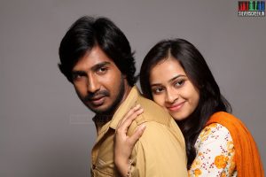 Actor Vishnu Vishal and Actres Sri Divya in Jeeva Movie Stills