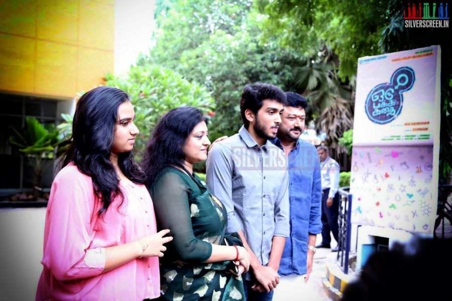 Actor Kalidas, Jayaram and Parvathy at the Oru Pakka Kathai Movie Press Meet