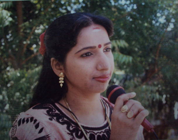 Porale Ponnu Thaayi, Swarnalatha